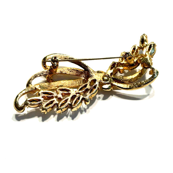 Vintage Mid Century BSK Brooch Textured Gold Bow & Clear White Rhinestones Pin - Picture 4 of 9
